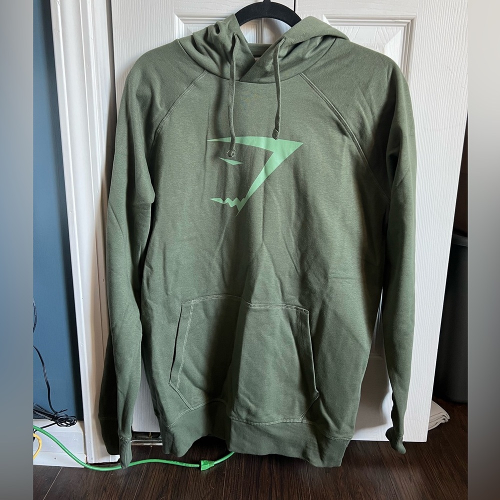 GymShark men’s small olive sweatshirt